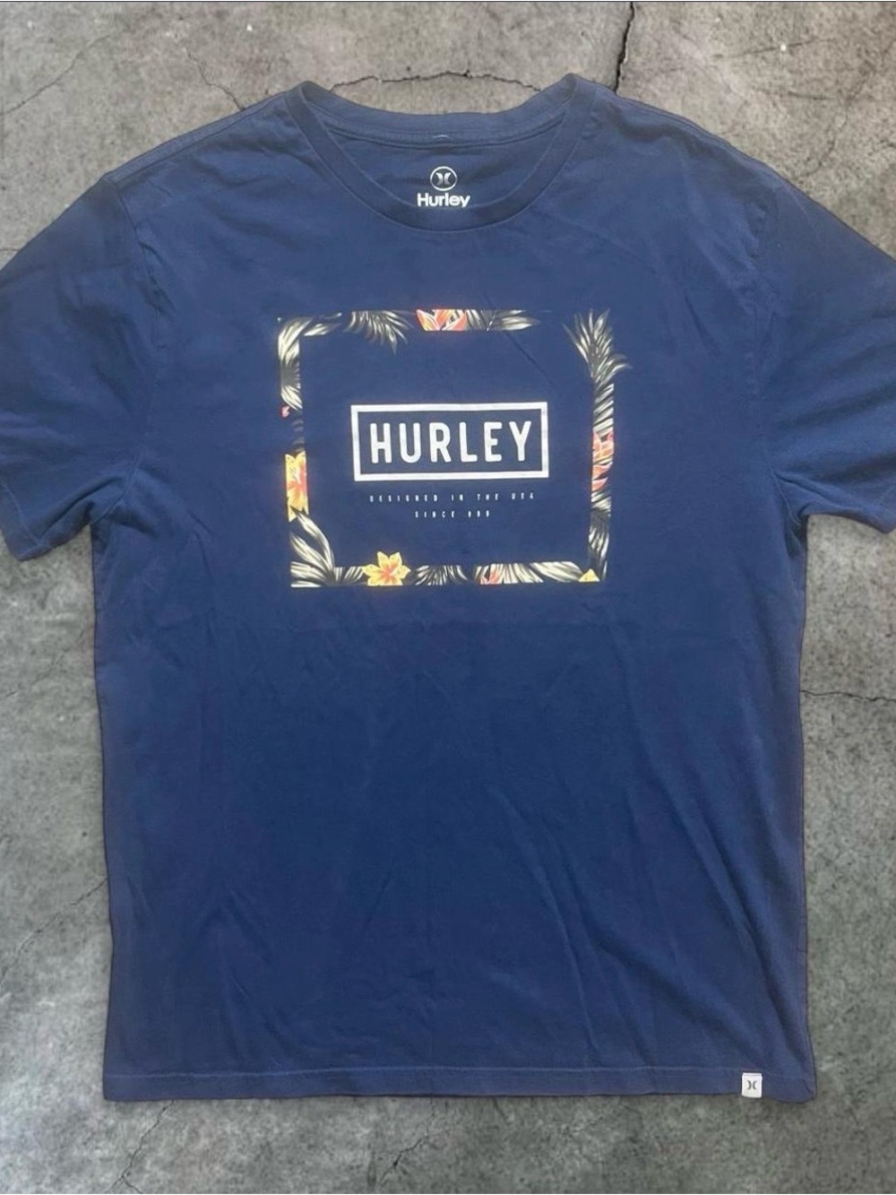 Hurley Navy Blue Surf Tee - Size M
